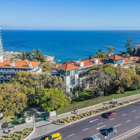 Appartamento Luxury Oceanfront At Reid'S Gardens Funchal  Esterno foto
